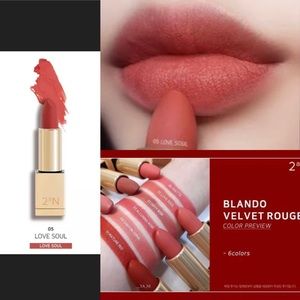 💋NIB- 2aN Velvet lipstick